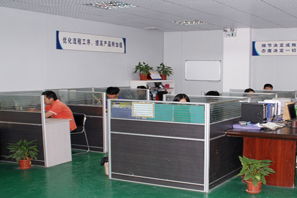 塑膠模具制造廠——智能手環(huán)外殼定制，找深圳博騰納