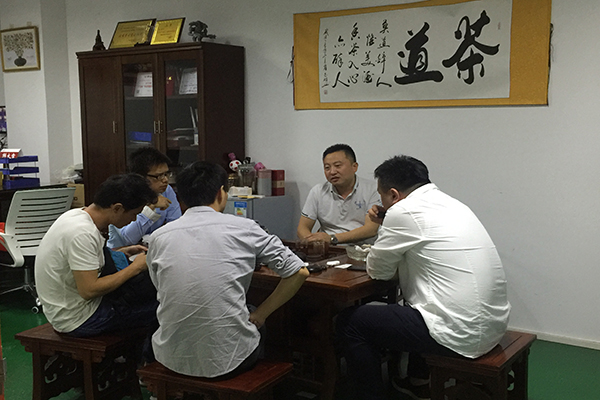 深圳注塑模具廠——這家藍(lán)牙耳機(jī)模具做得好！