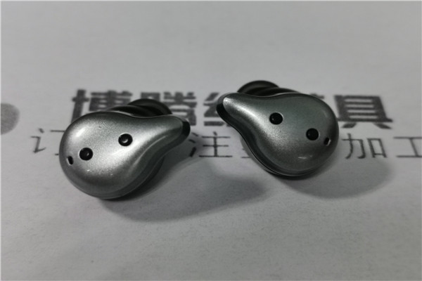 深圳藍(lán)牙耳機(jī)模具廠——博騰納秉承匠心，打造精品耳機(jī)外殼